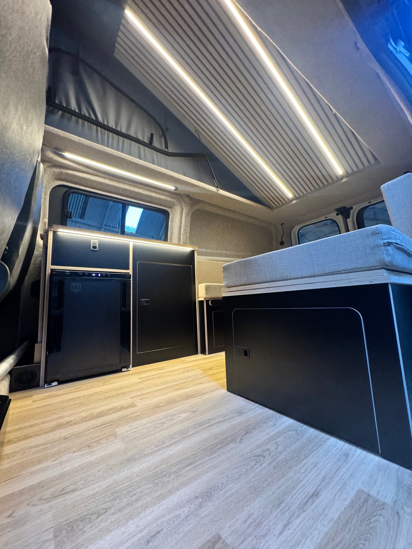 U-Shape Camper Furniture Bed & Kitchen Kit | VW T5, T6 & Ford Transit Custom