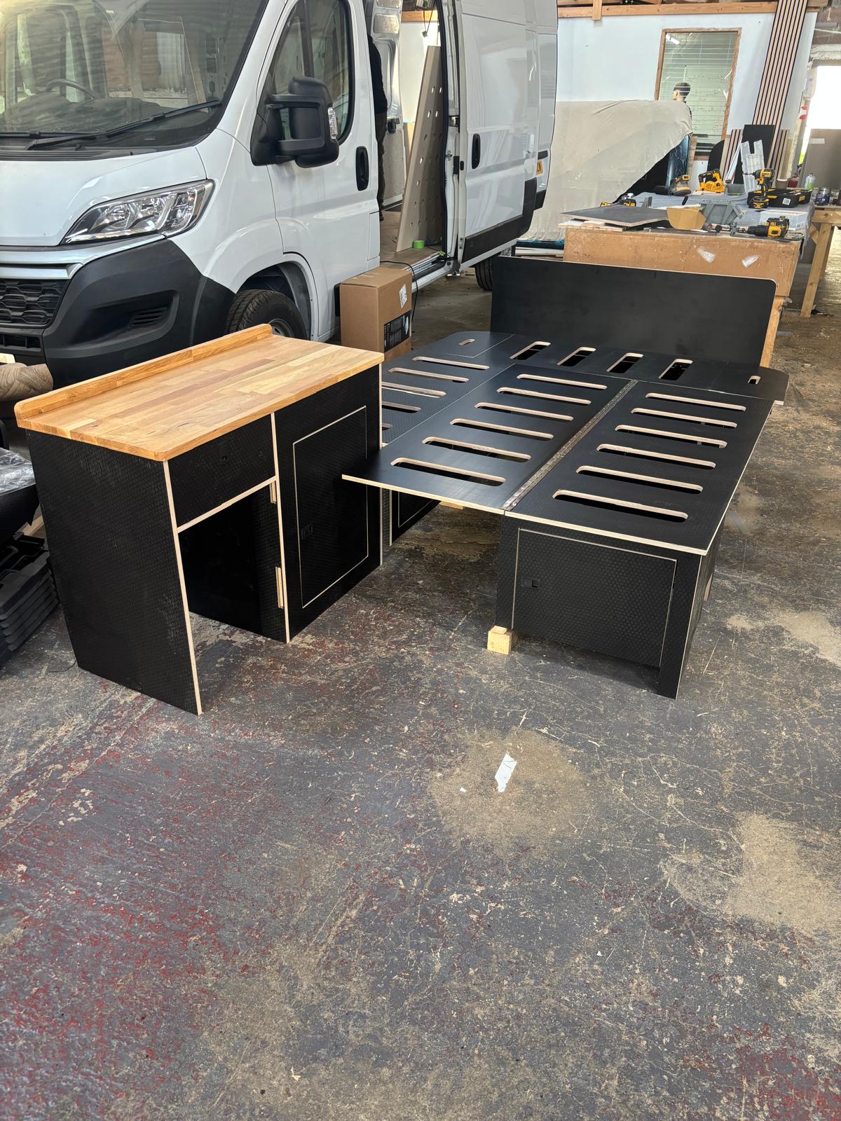HEXA U-Shape Camper Furniture System (VW T5/T6 & Ford Transit Custom)